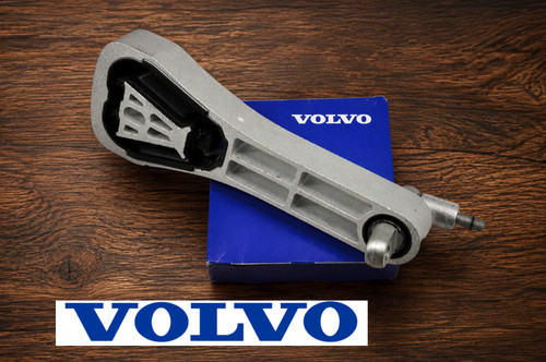 دسته موتور بالا ولوو XC90 اورجینال volvo از سال 2015 & 2020